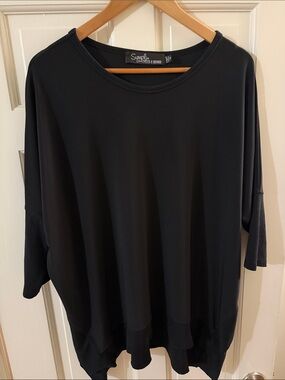 Sympli Black Oversized Tunic Tee
